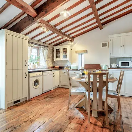 2 Bed In Great Edstone Oc-t36332 펜션 *