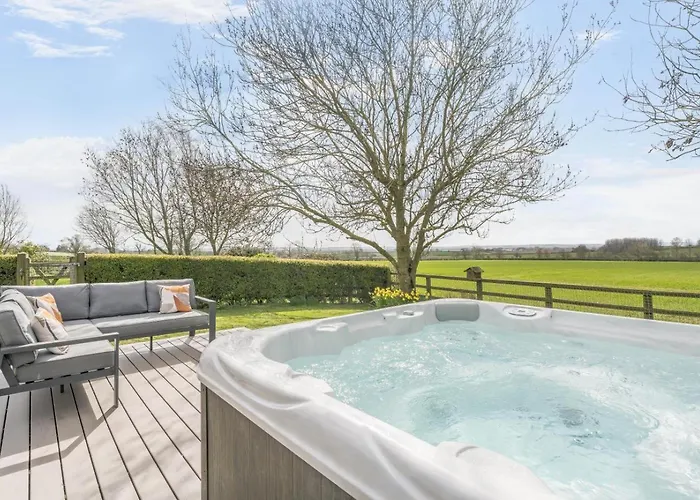 2 Bed In Great Edstone Oc-t36332